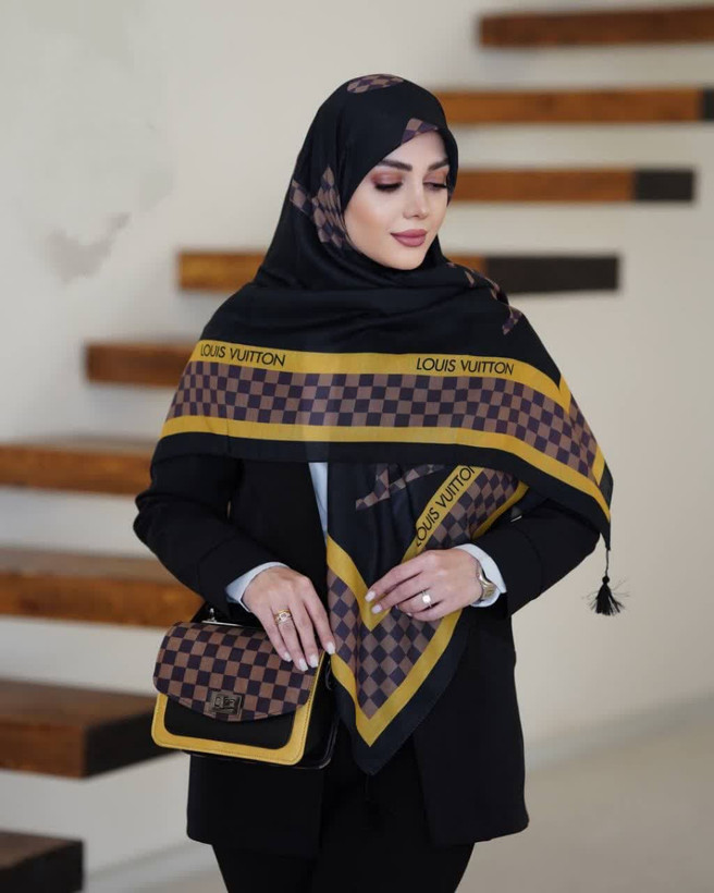 ست کیف و روسری ✅ارسال رایگان ✅ترکیب پارچه نانوکتان،مخمل و چرمصنعتی ⬅️با روسری سه طرف منگوله ⬅️با شال چهارطرف منگوله